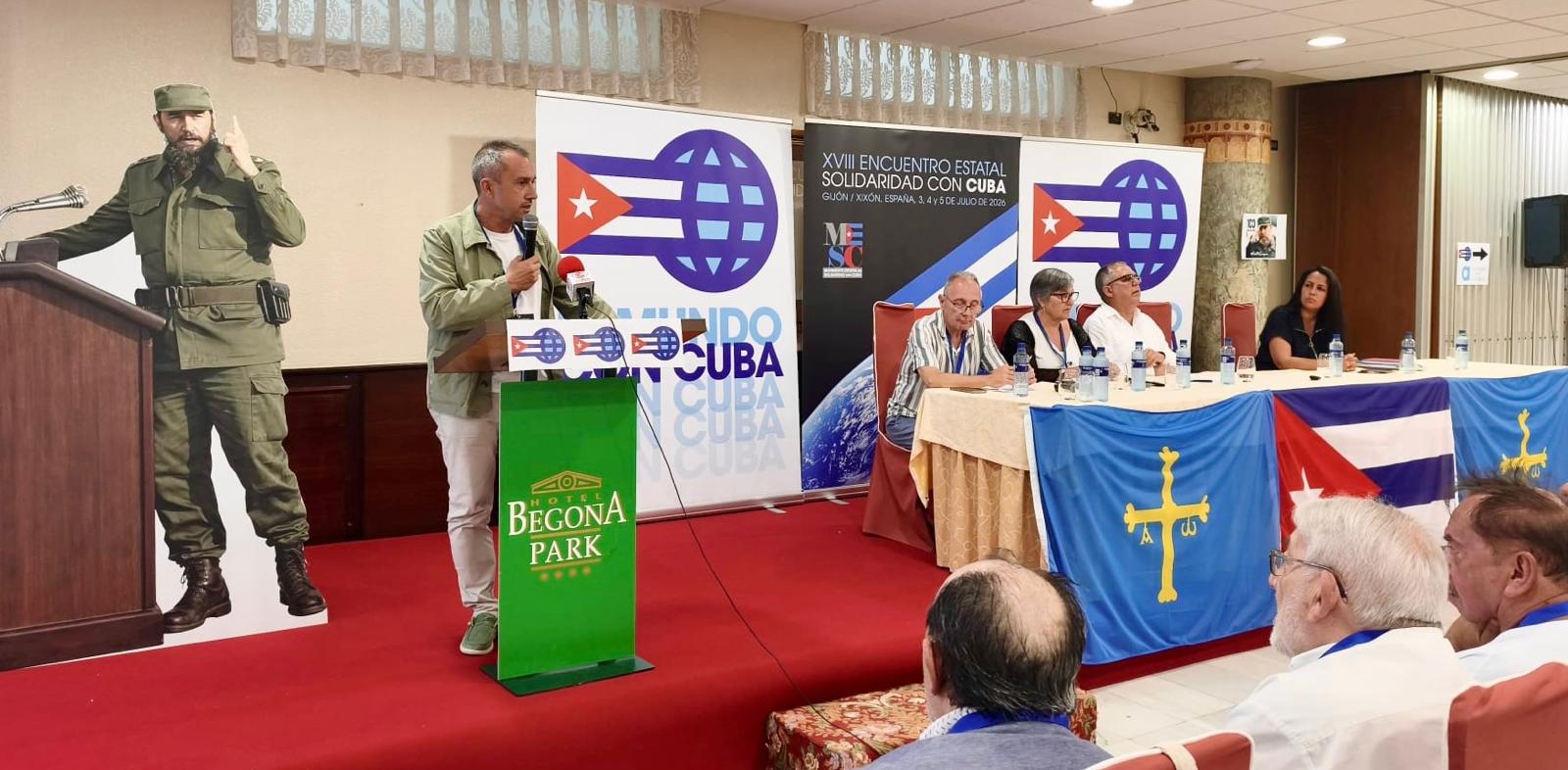 IU Asturias reafirma su compromiso con Cuba en la clausura del XVIII Encuentro Estatal de Solidaridad celebrado en Gij�n